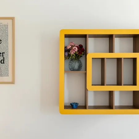 Apartment Roots One - Lakeview Escape With Balcony & Parking Bukarest