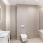 Roots One - Lakeview Escape With Balcony & Parking Apartment *