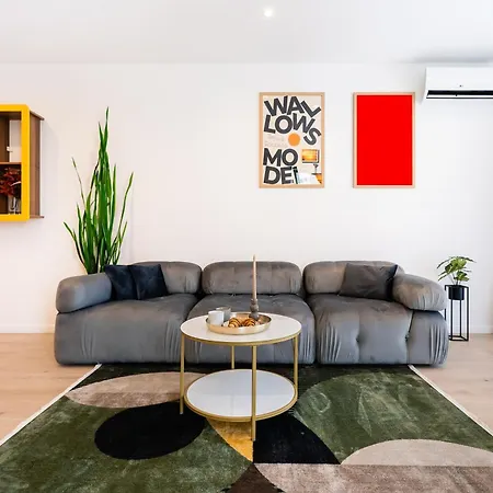 Roots One - Lakeview Escape With Balcony & Parking Apartment Bucharest