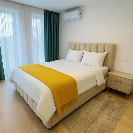 Appartamento Roots One - Lakeview Escape With Balcony & Parking